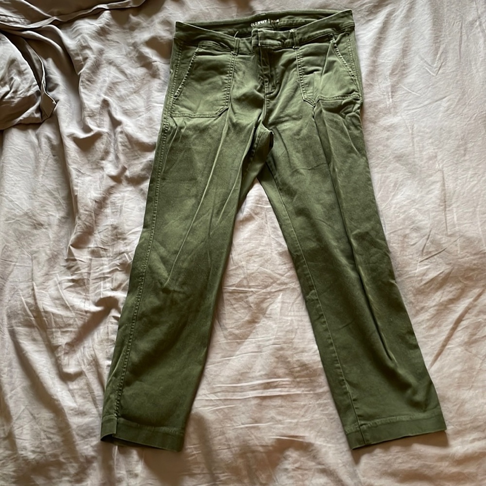 Green pixie pants